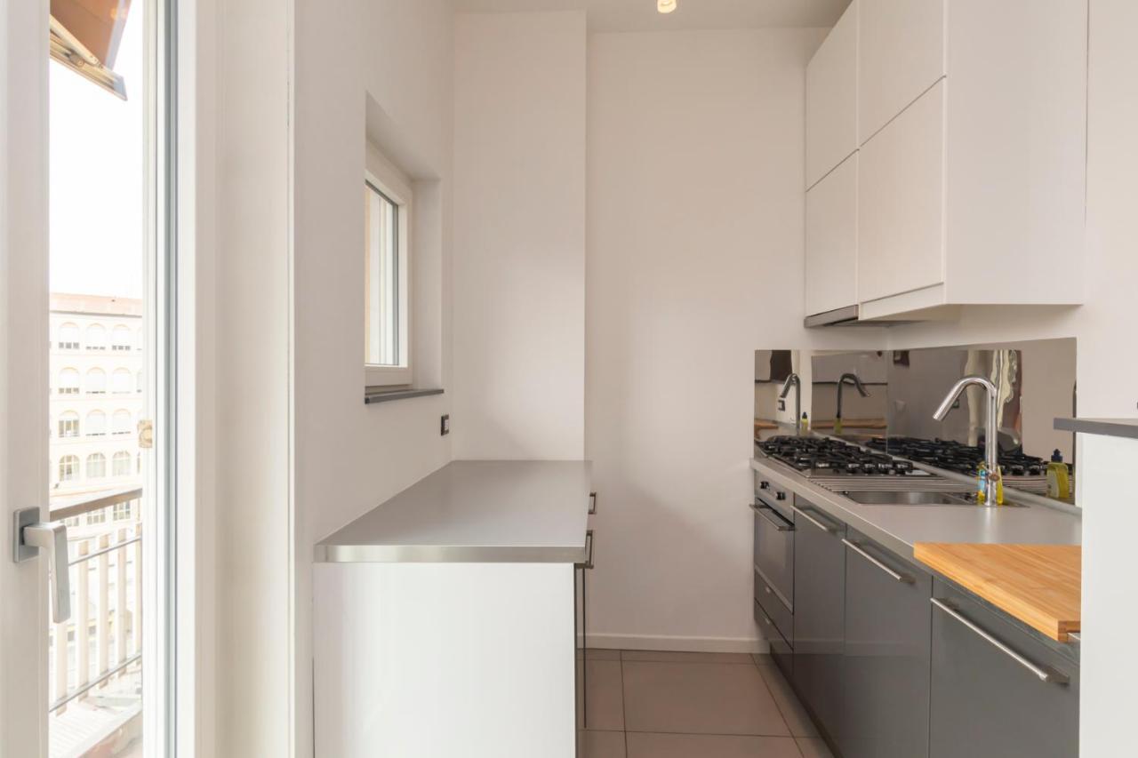 Cosy 1 Bed Flat With Terrace Apartment มิลาน ภายนอก รูปภาพ